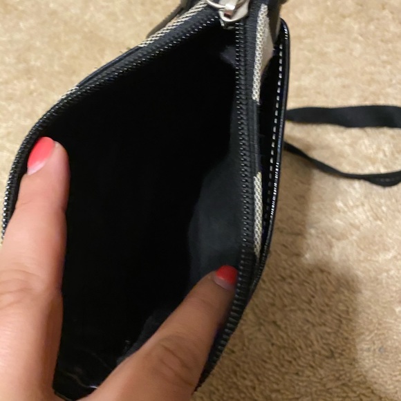 Coach Cross Body Bag - Picture 3 of 4